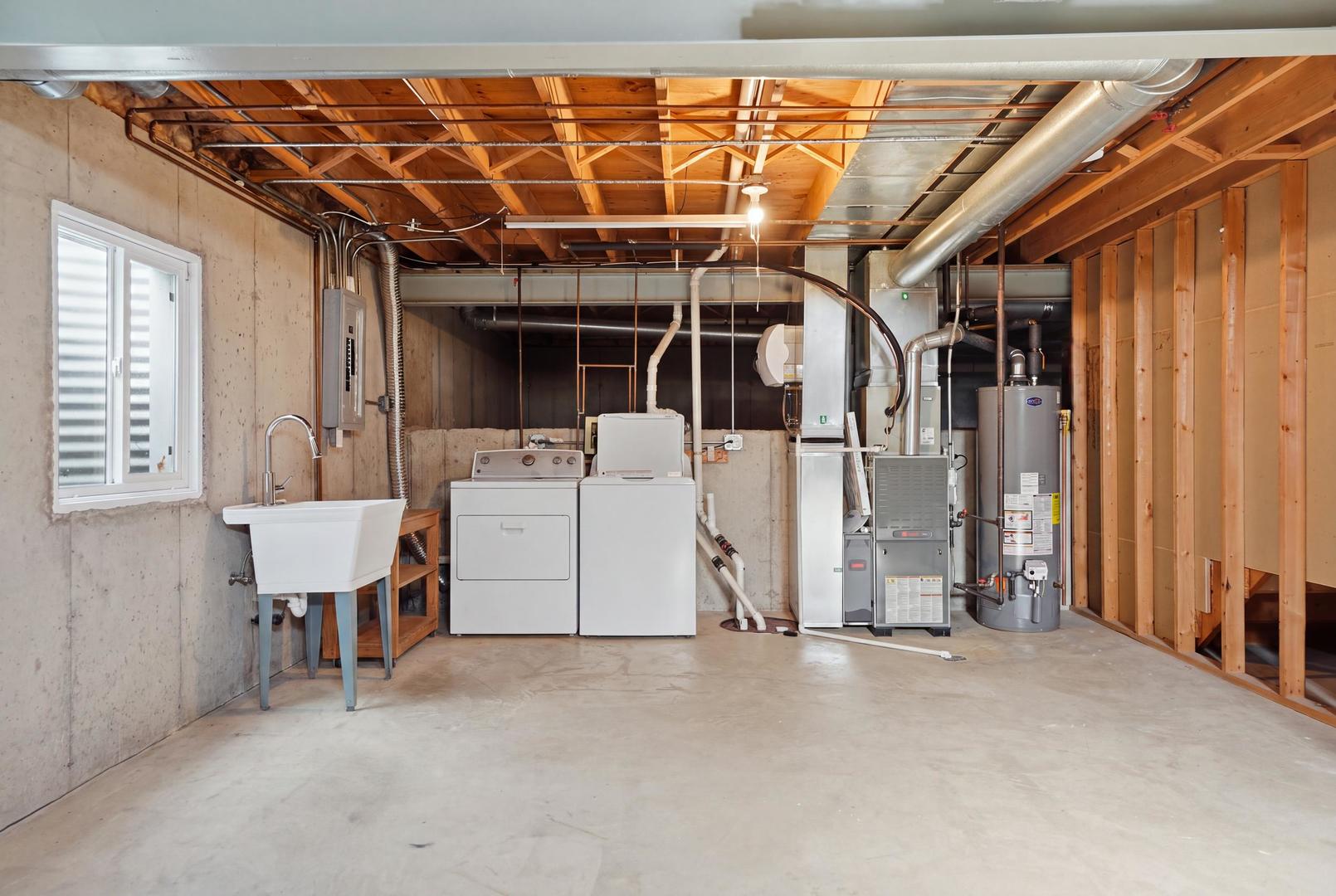 413 Harbor Drive Property Photo 19