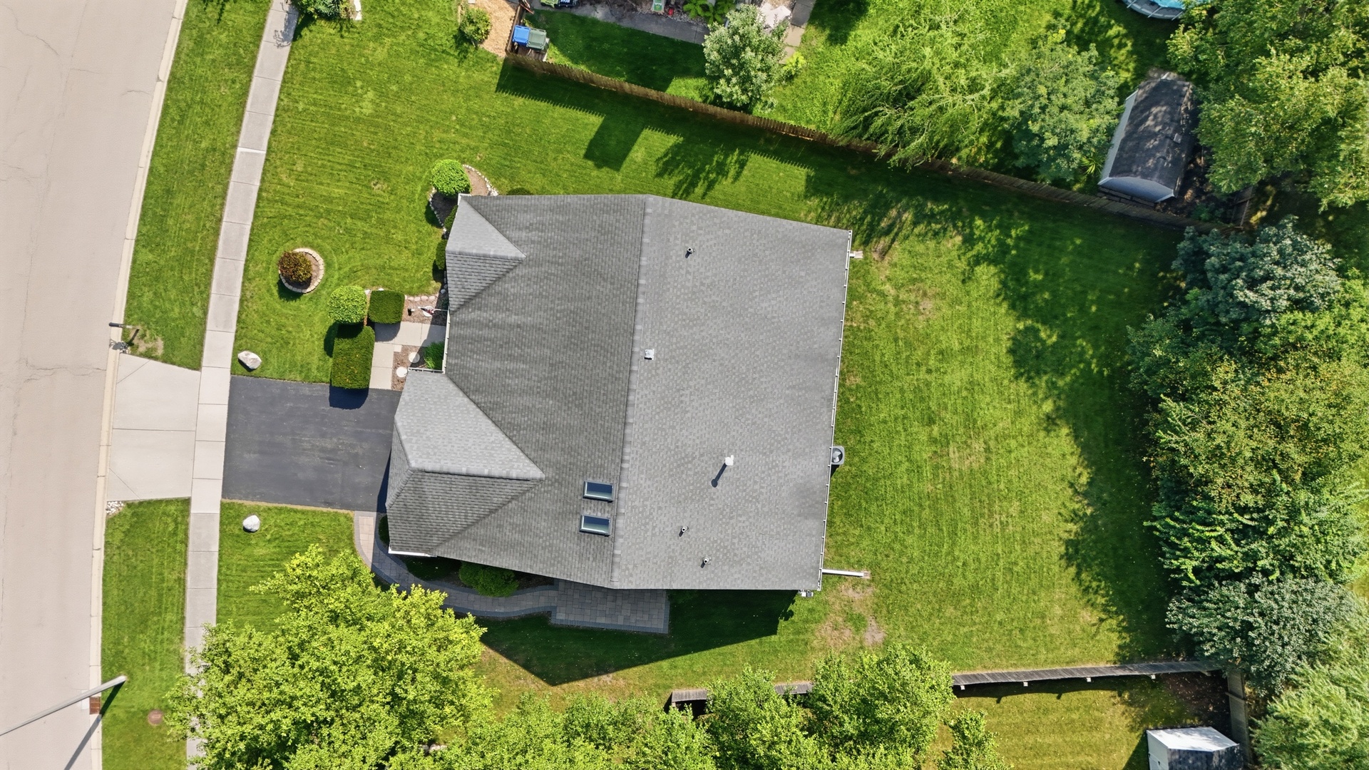 413 Harbor Drive Property Photo 23