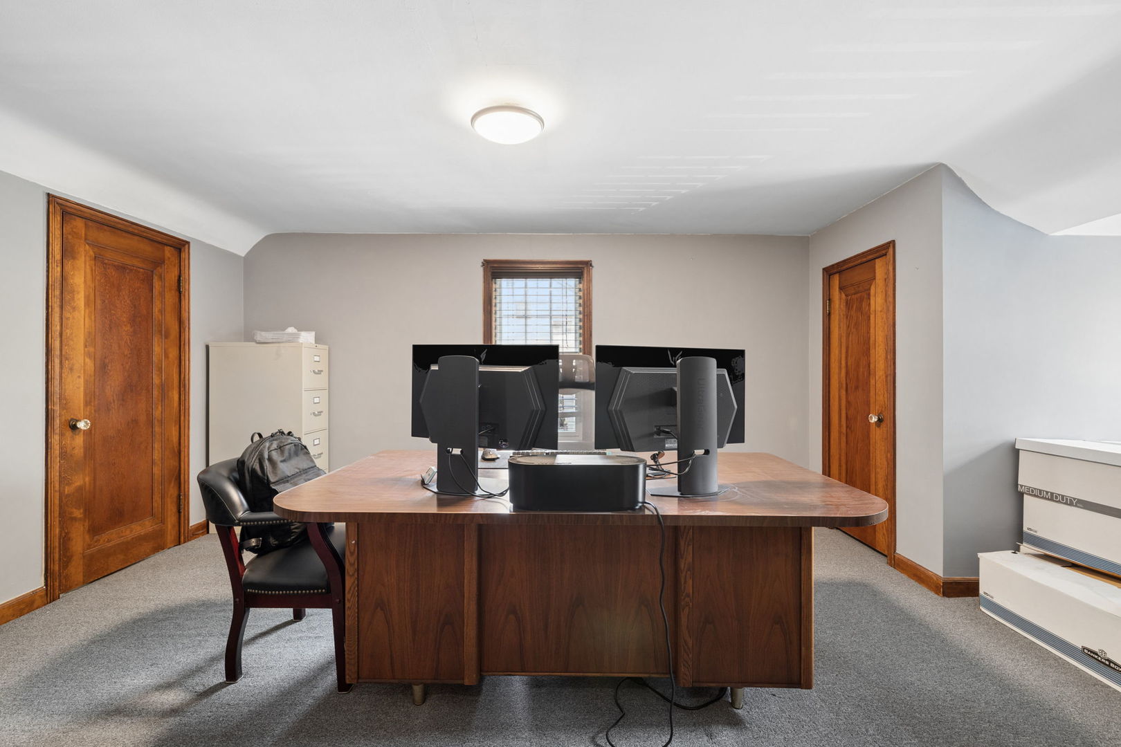 6 E Washington Street Property Photo 14