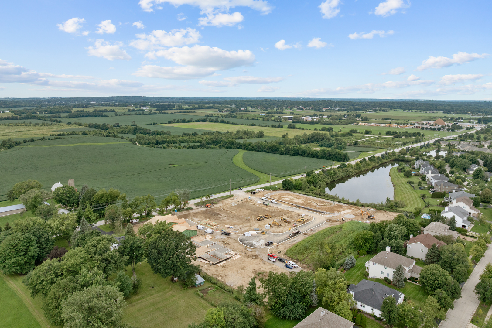 Unit 4b Prairie Grove Drive Property Photo 5