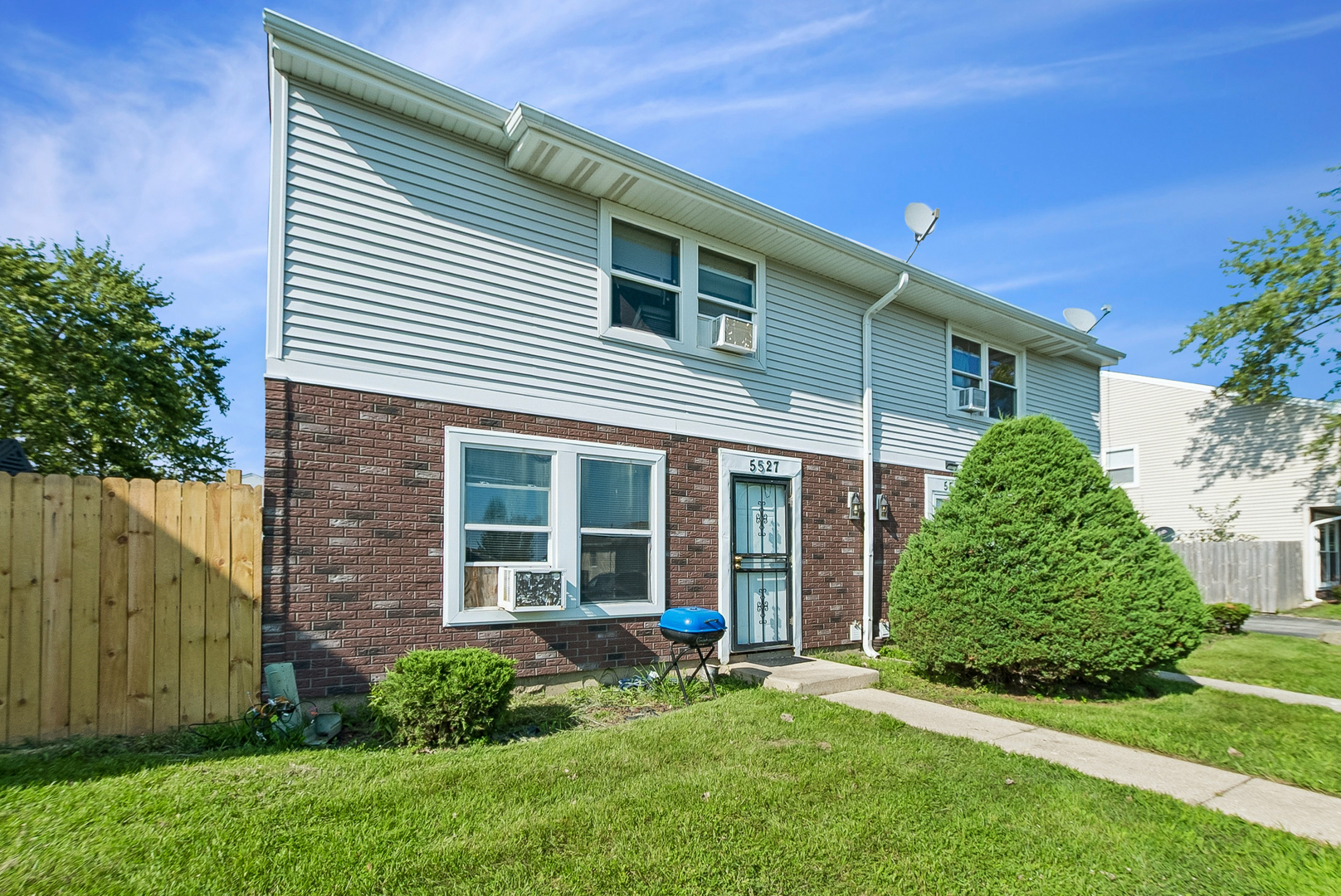 5527 Allemong Drive Property Photo 1