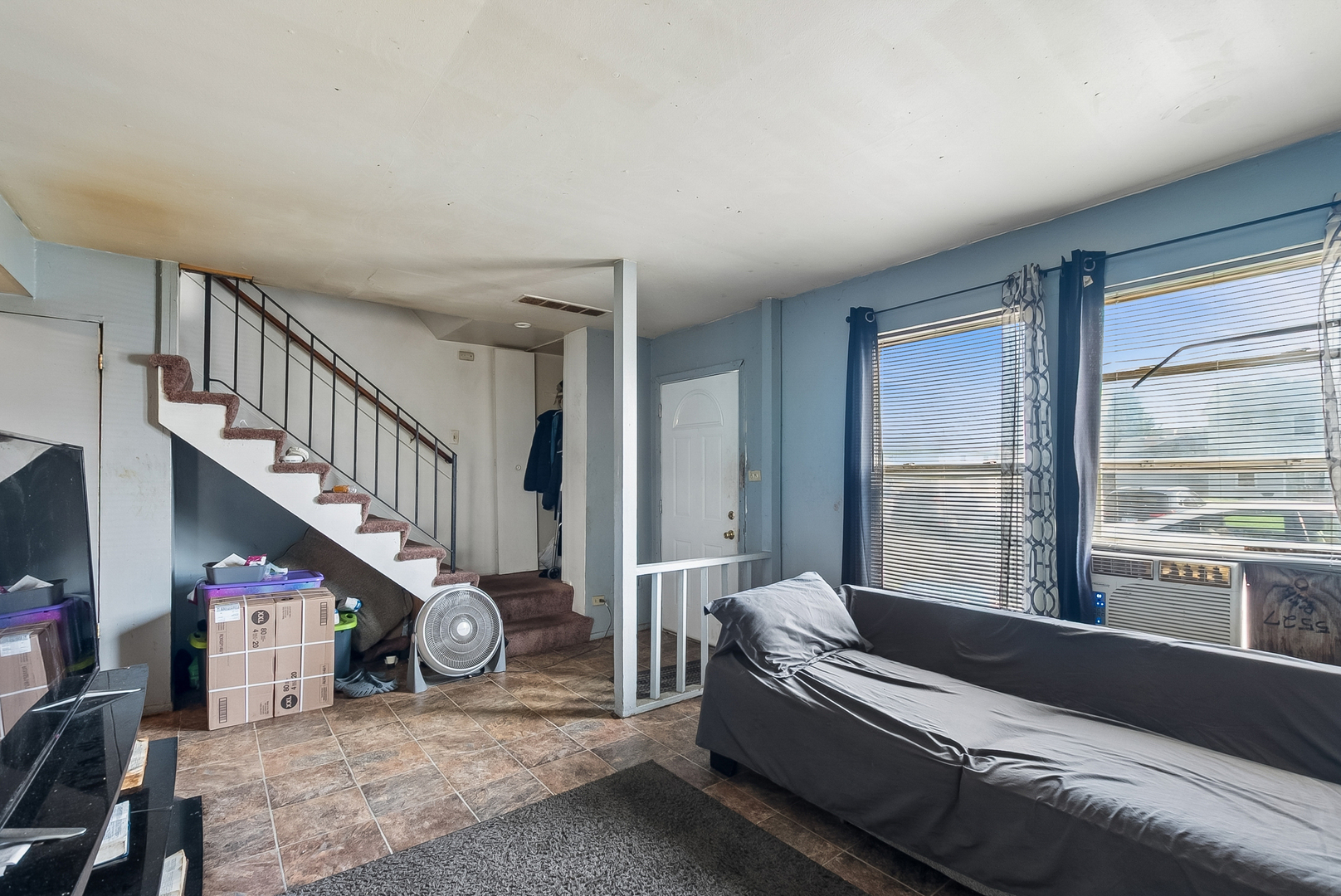 5527 Allemong Drive Property Photo 4