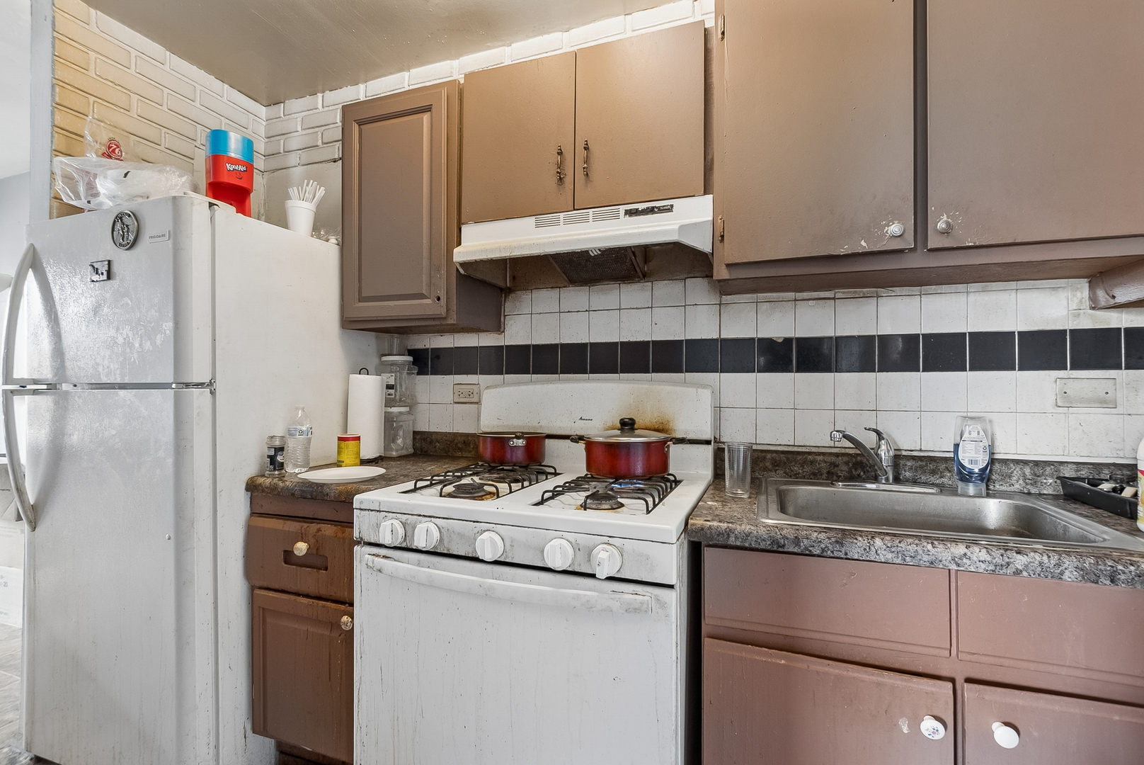 5527 Allemong Drive Property Photo 8