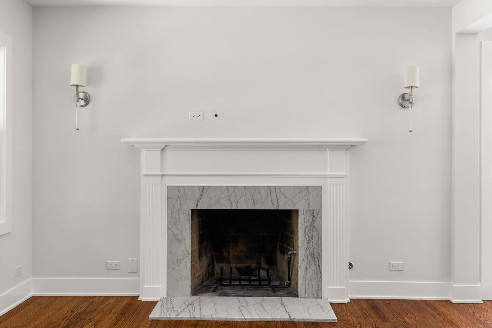 8918 Parkside Avenue Property Photo 6