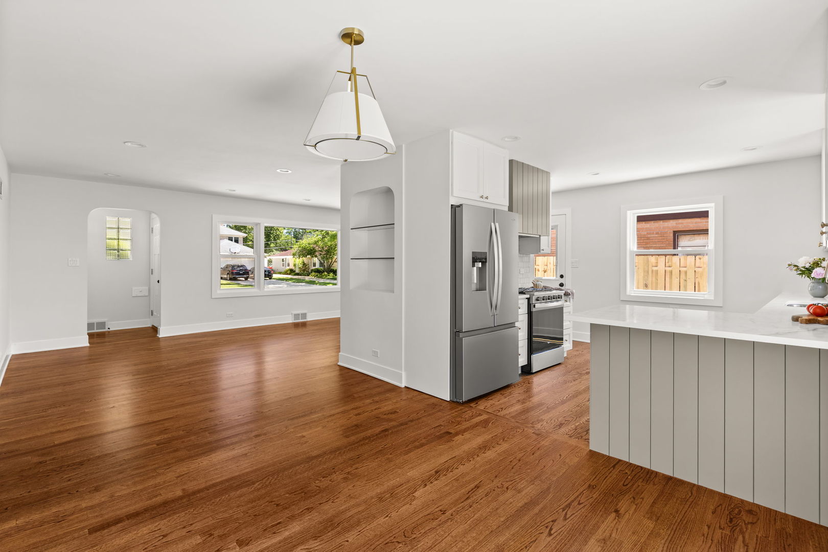 8918 Parkside Avenue Property Photo 7