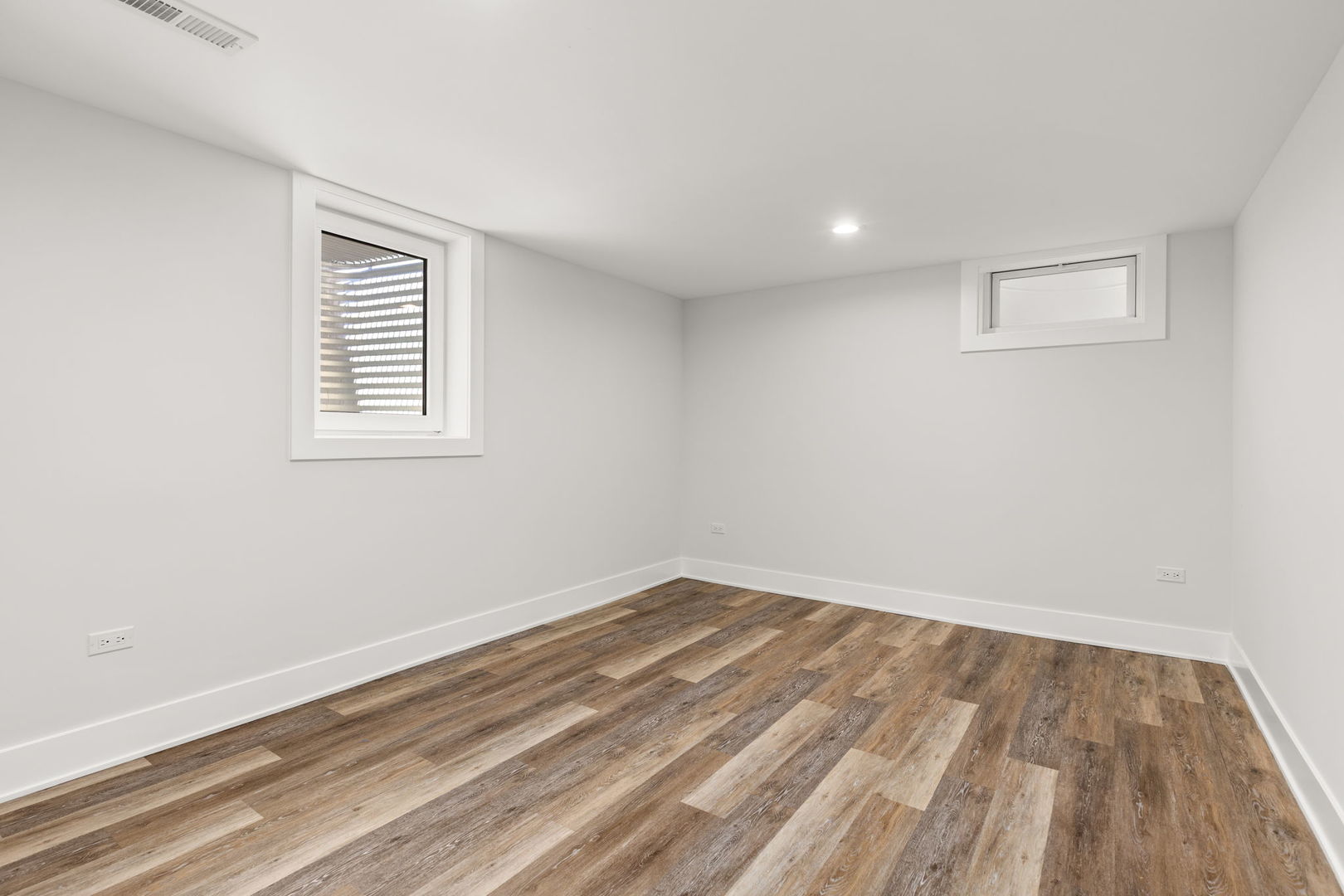 8918 Parkside Avenue Property Photo 22