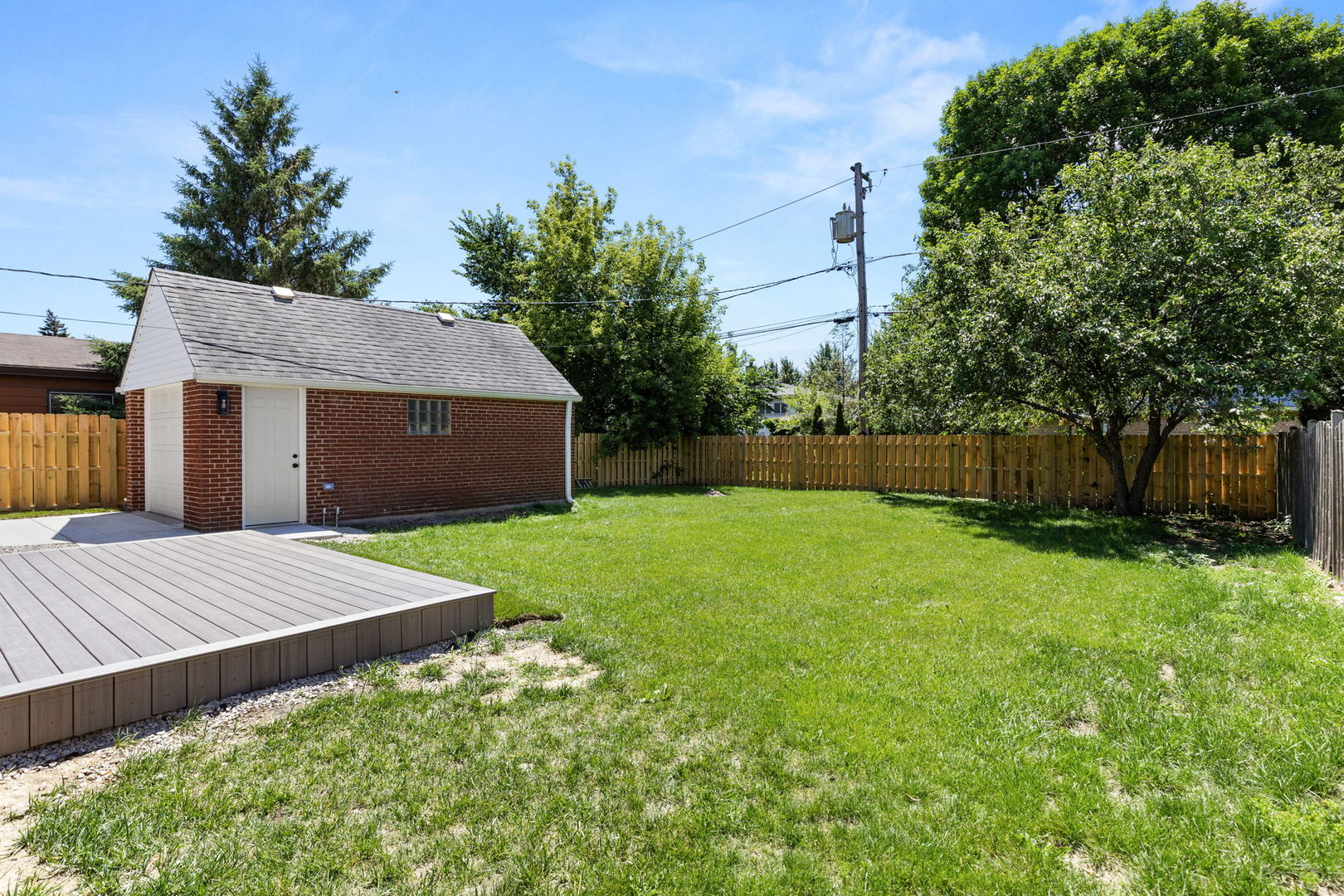 8918 Parkside Avenue Property Photo 26