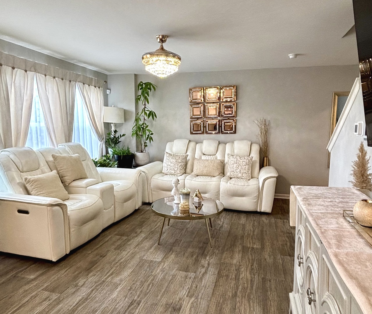 4 International Way Property Photo 5