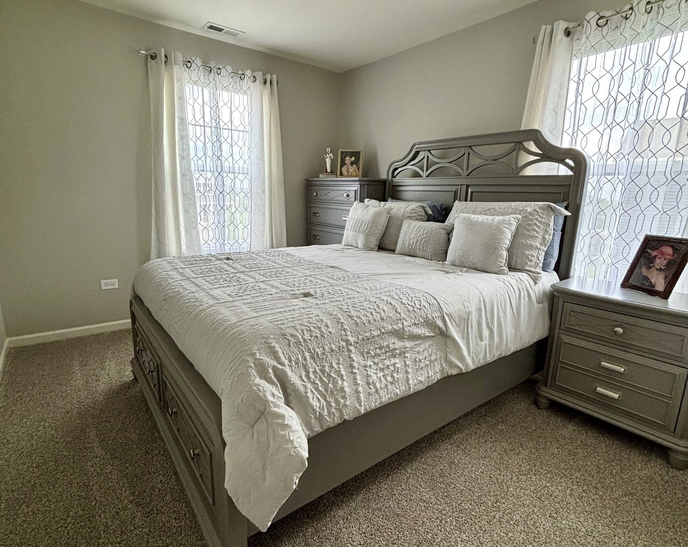 4 International Way Property Photo 11