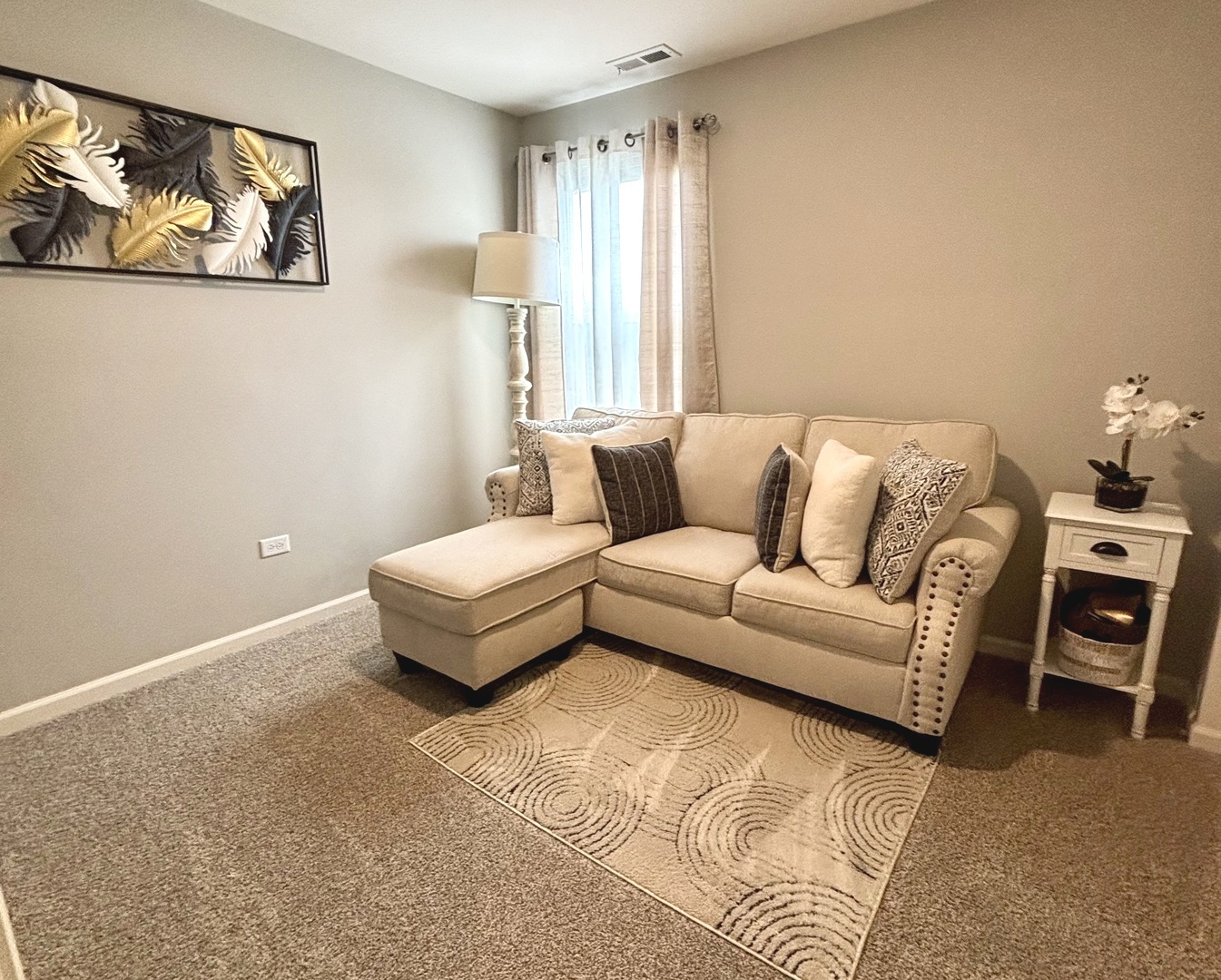 4 International Way Property Photo 14