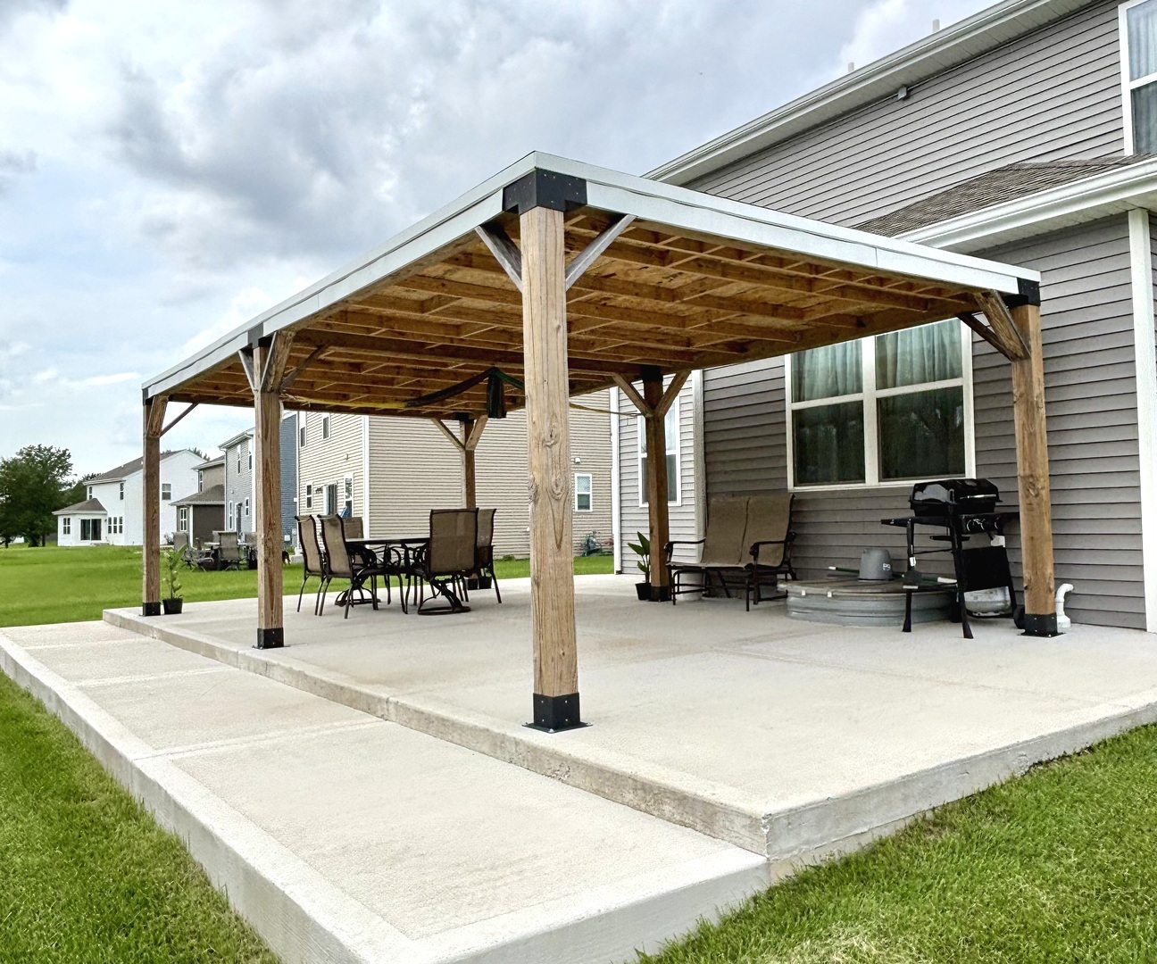 4 International Way Property Photo 22
