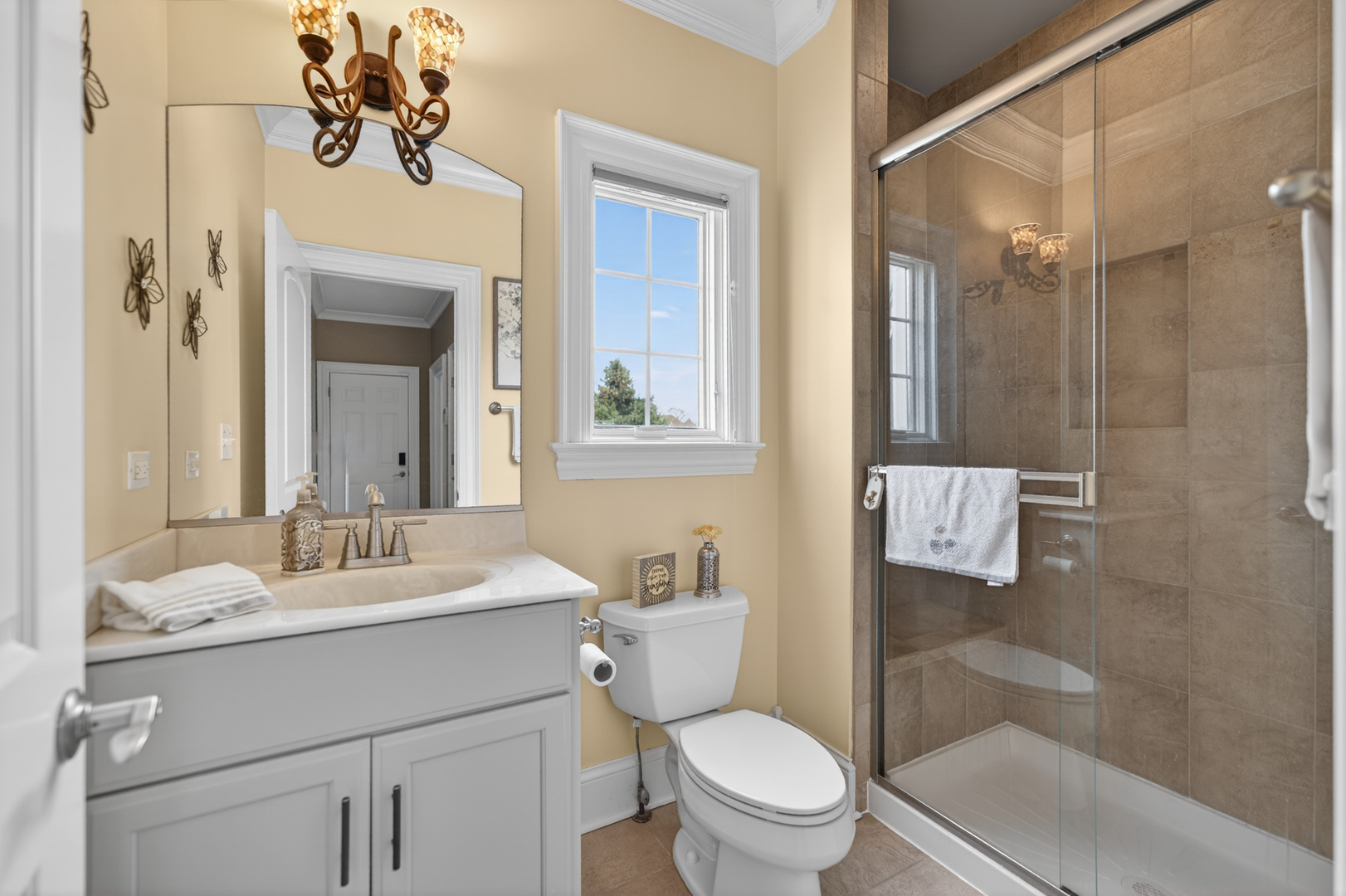 910 Freedom Circle Property Photo 15