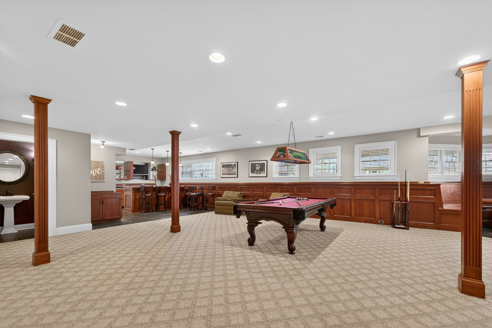 910 Freedom Circle Property Photo 32