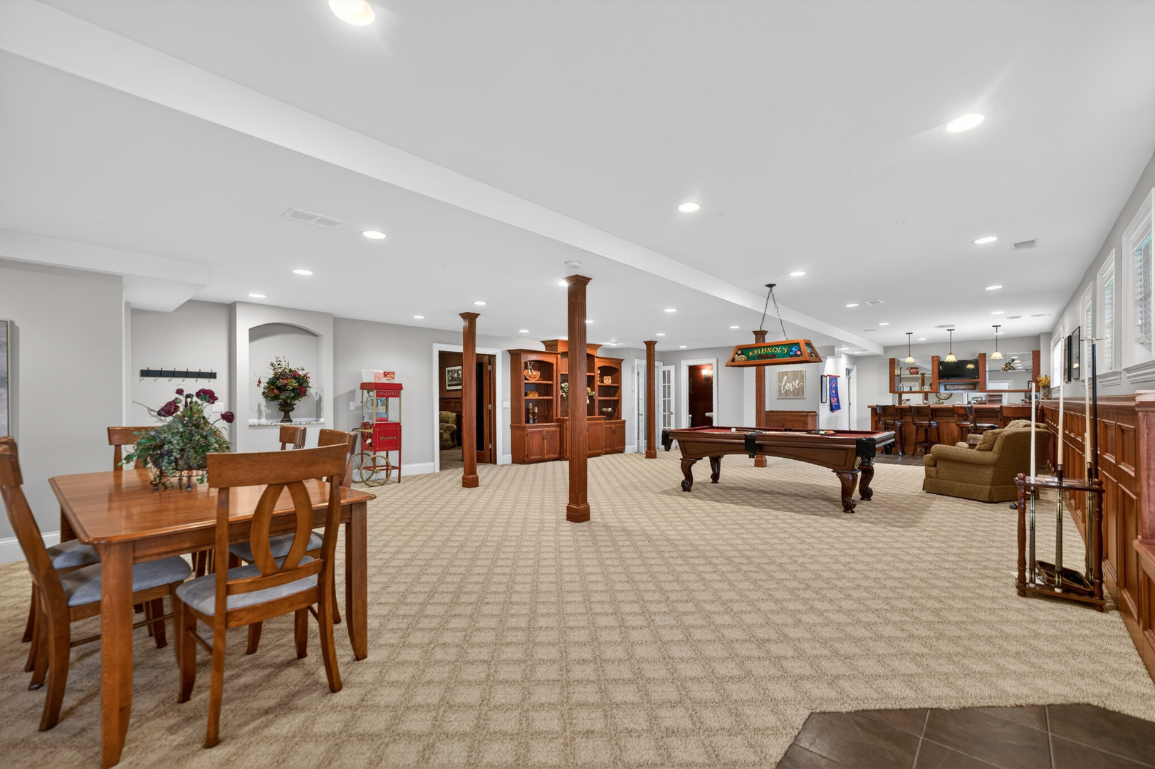 910 Freedom Circle Property Photo 34