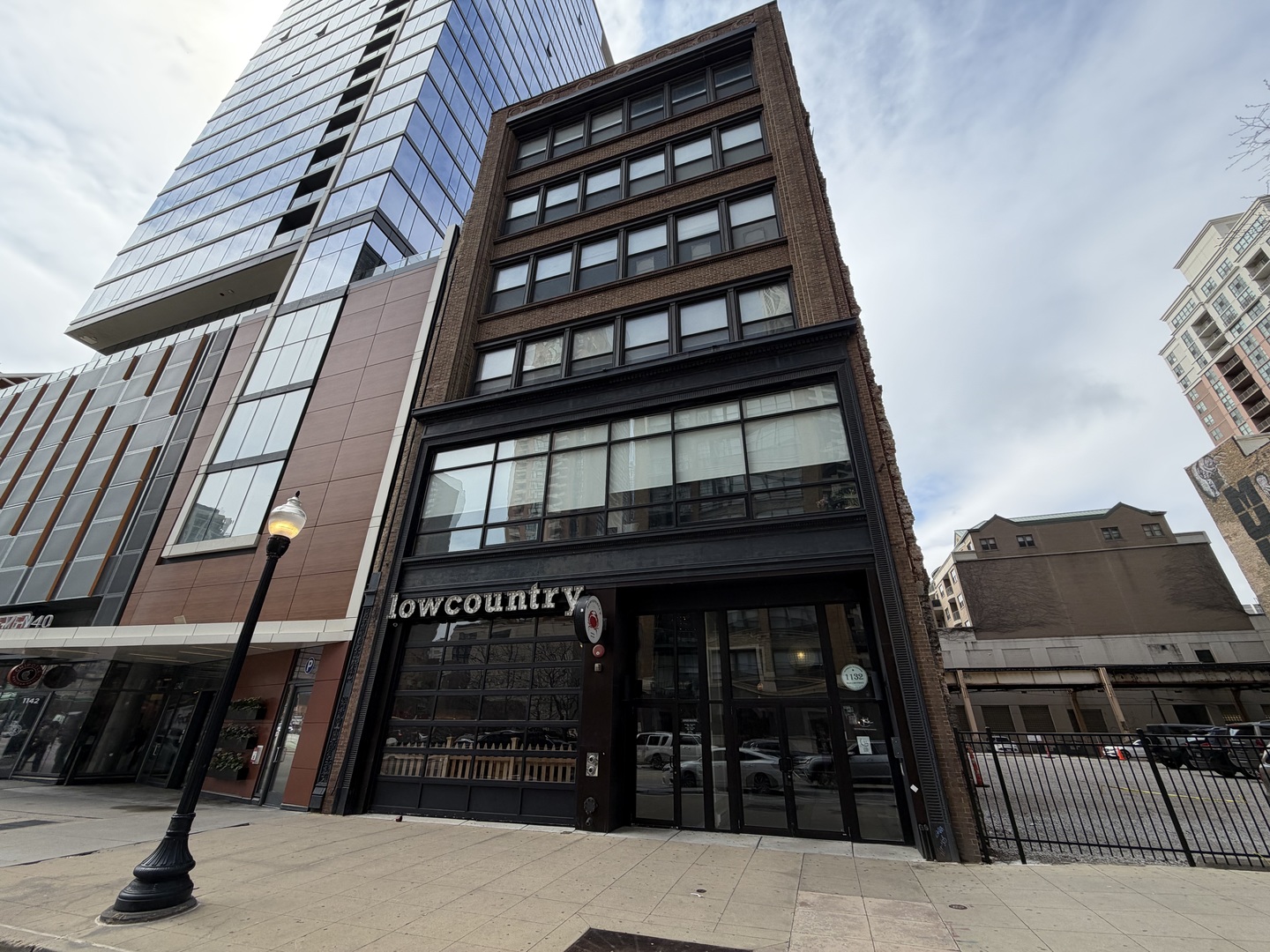 1132 S Wabash Avenue 210 Property Photo 1