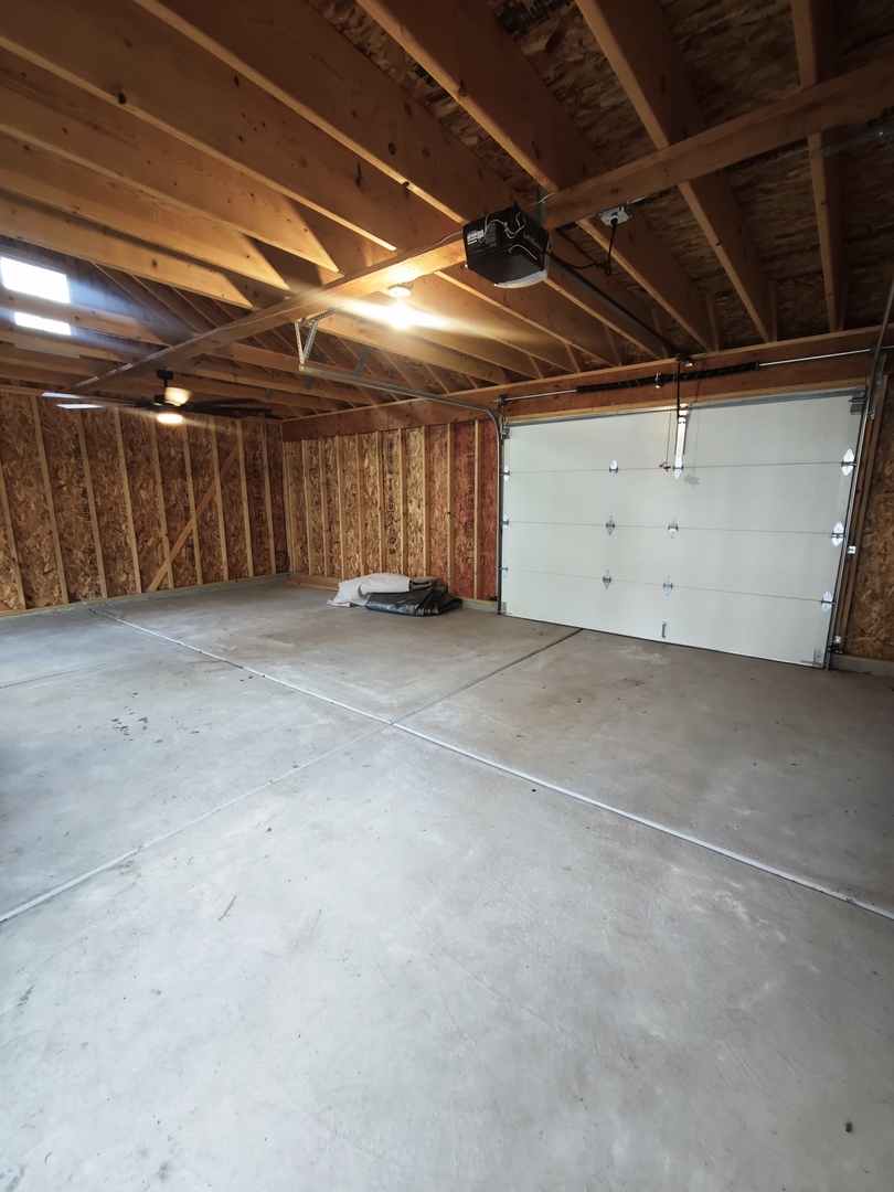 2924 N 75th Court Property Photo 27