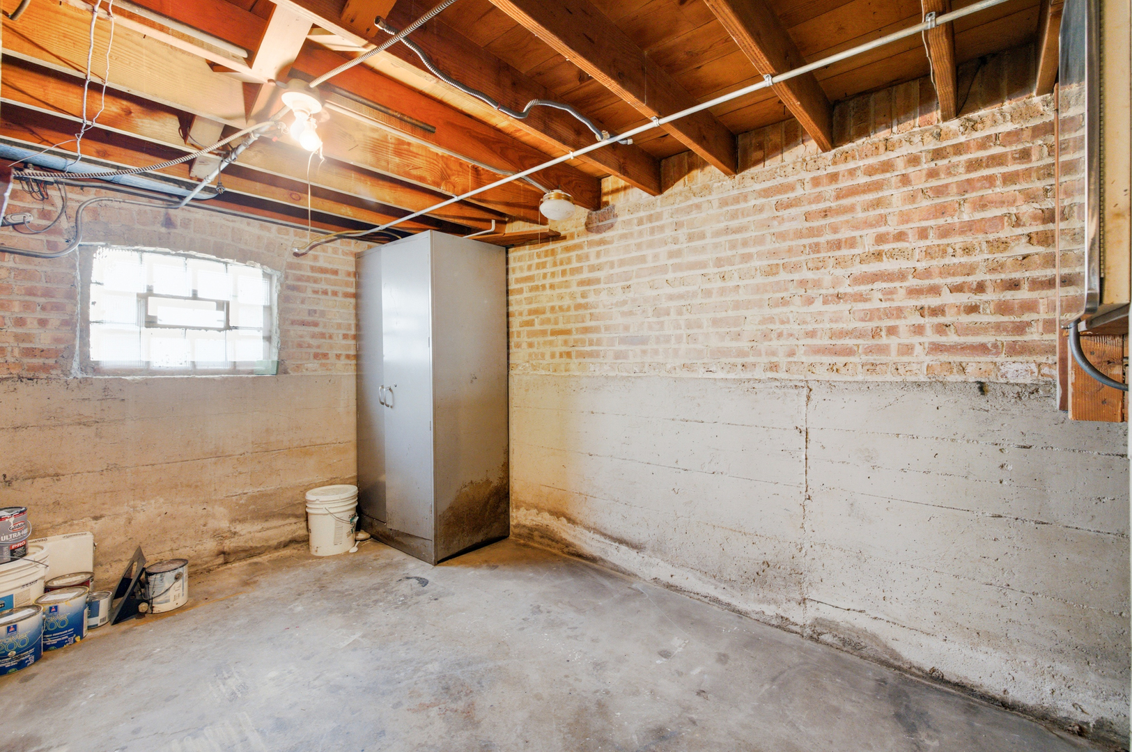 7018 W Newport Avenue Property Photo 17