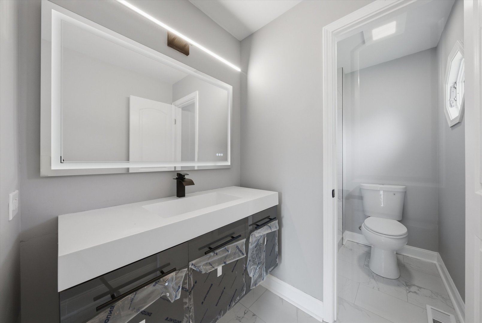 223 S Dante Avenue Property Photo 20