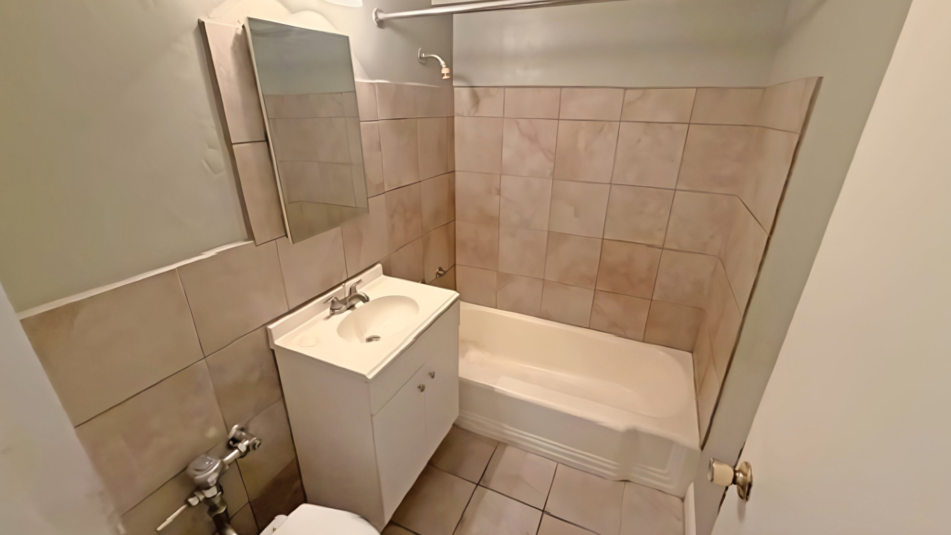7337 S South Shore Drive 1124 Property Photo 13