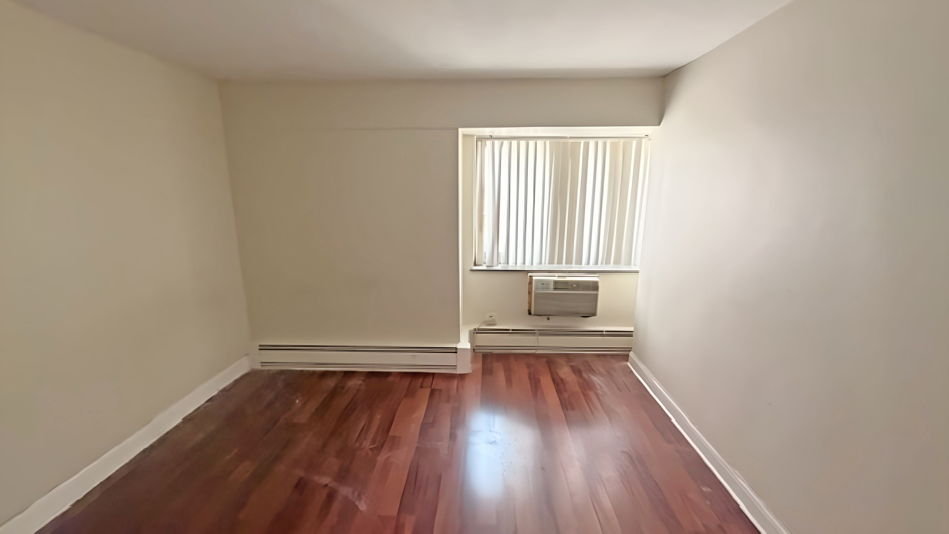 7337 S South Shore Drive 1124 Property Photo 15