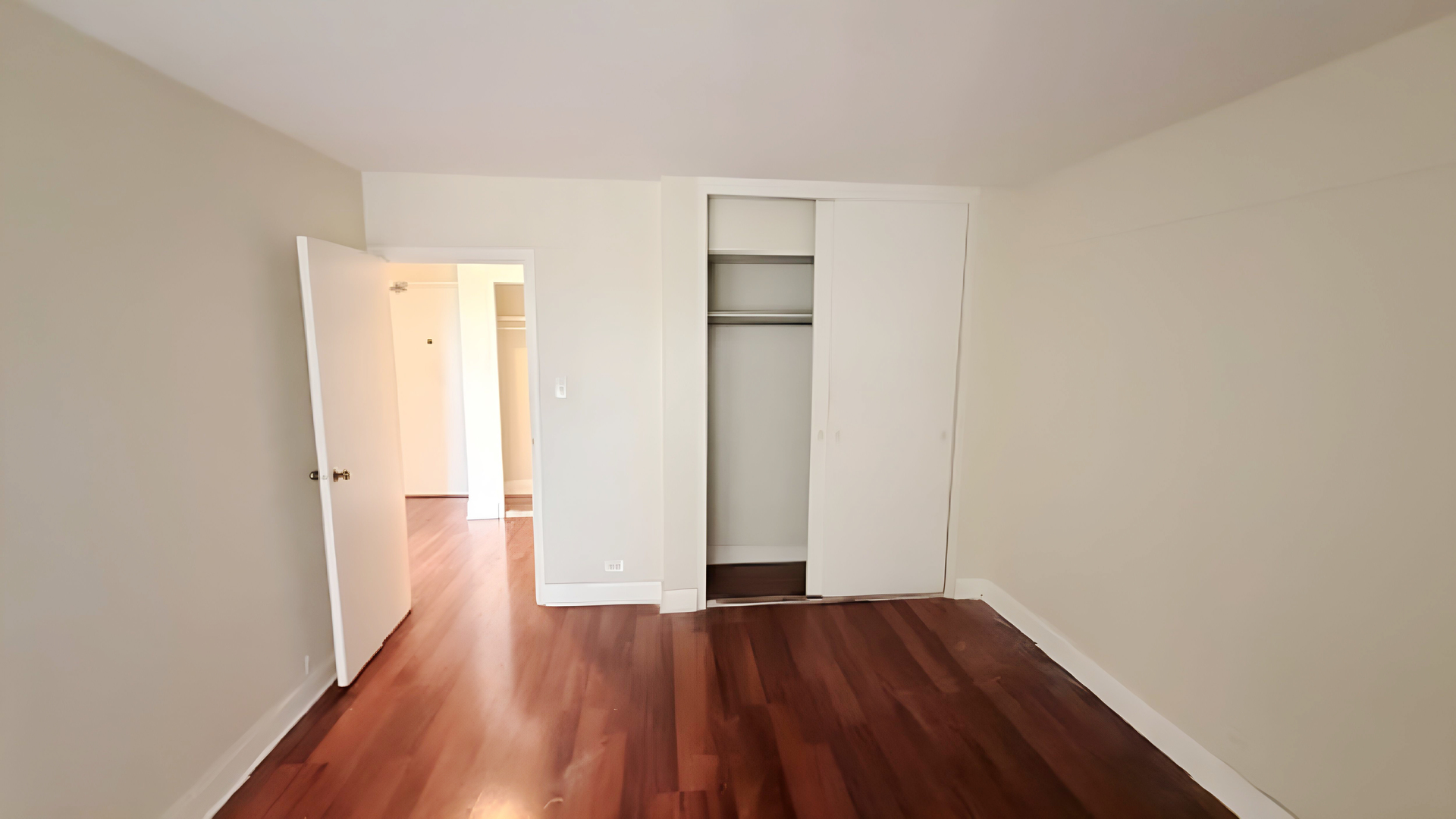 7337 S South Shore Drive 1124 Property Photo 17
