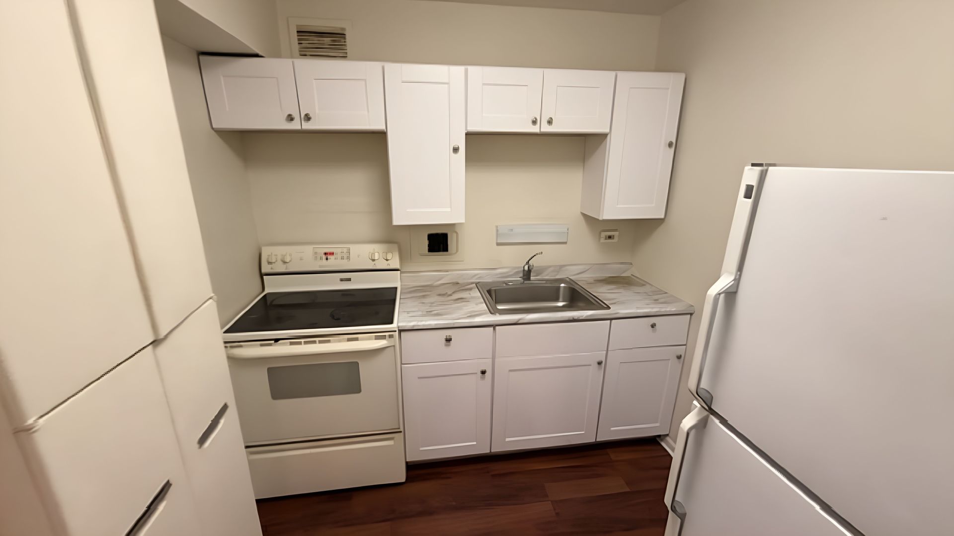 7337 S South Shore Drive 1124 Property Photo 19
