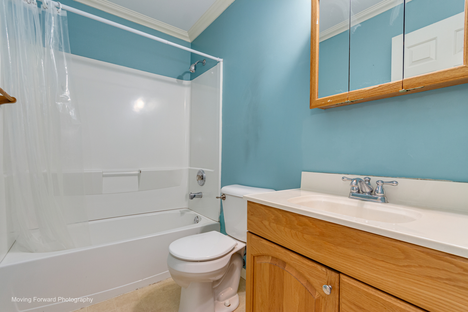 507 E Rennesoy Drive Property Photo 14