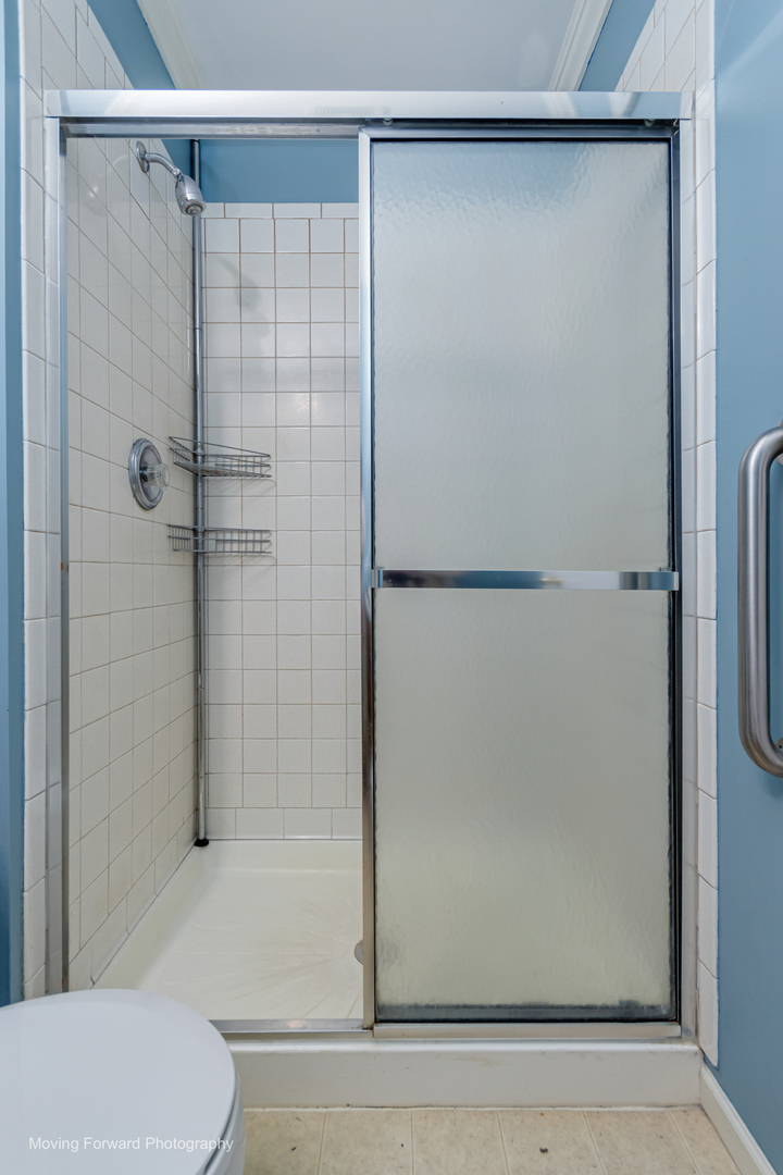 507 E Rennesoy Drive Property Photo 16