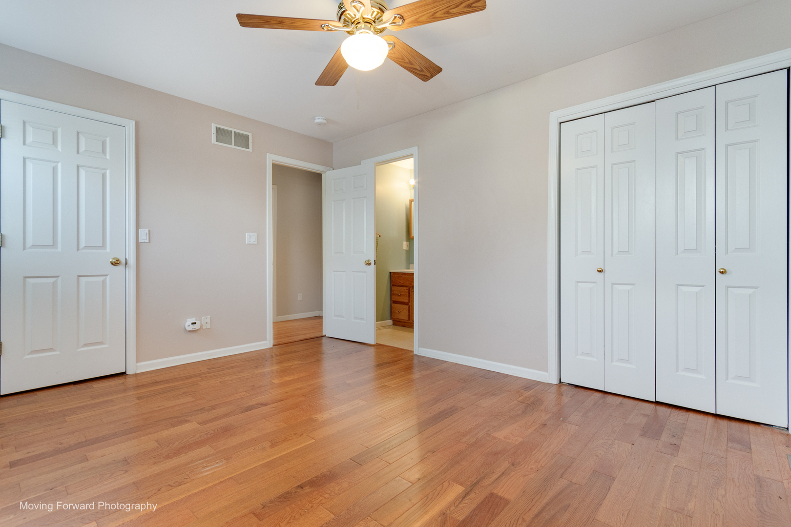 507 E Rennesoy Drive Property Photo 17
