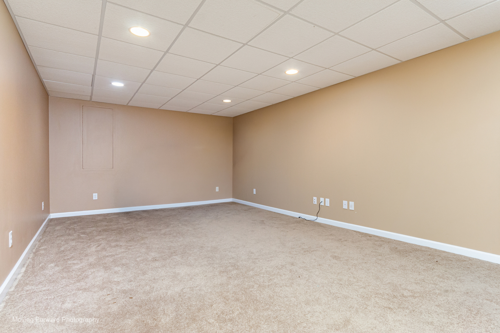 507 E Rennesoy Drive Property Photo 22