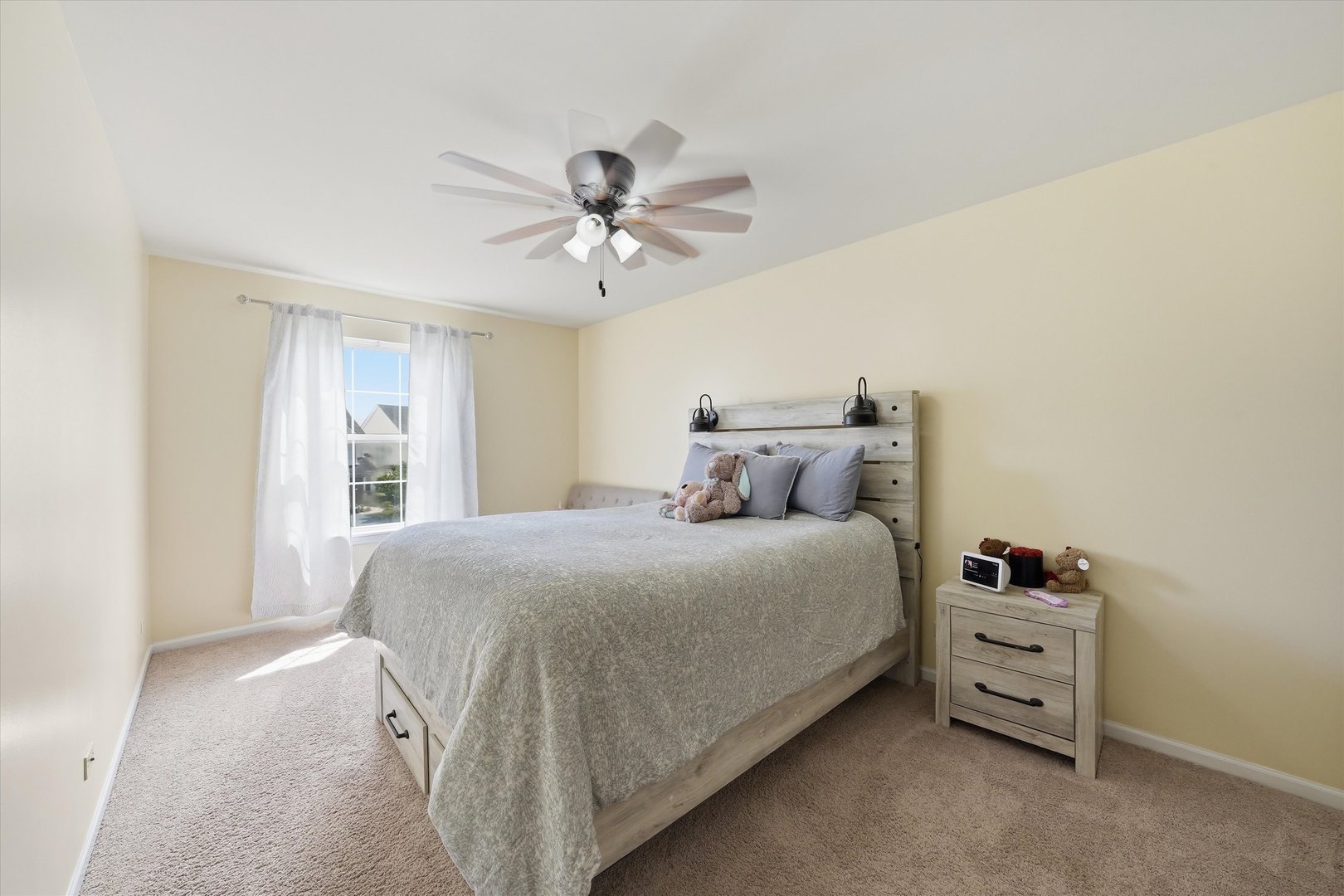 905 Bluebell Circle Property Photo 16