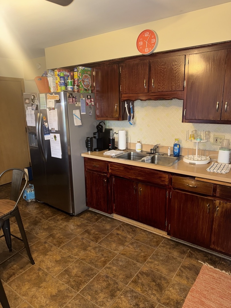 16535 Maple Court Property Photo 7