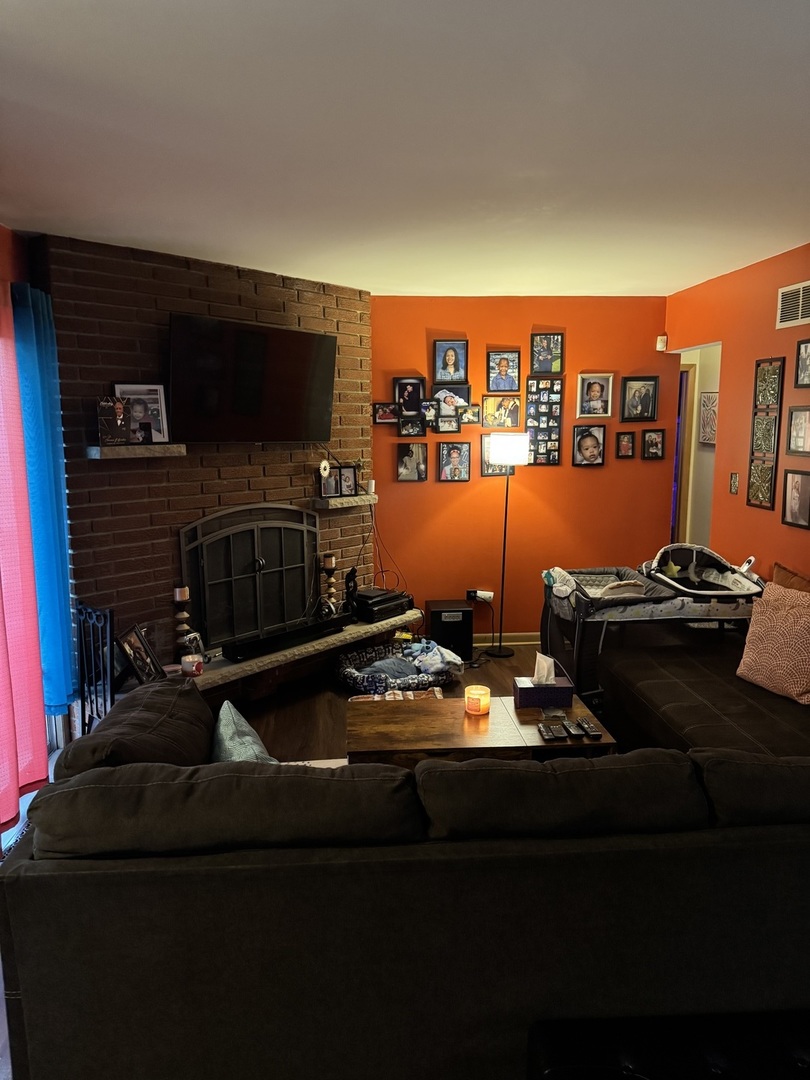 16535 Maple Court Property Photo 11
