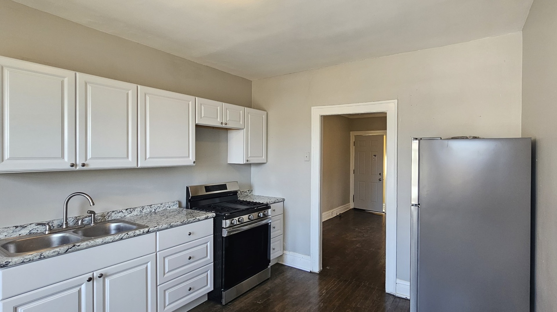 5006 W 16th Street 2n Property Photo 5