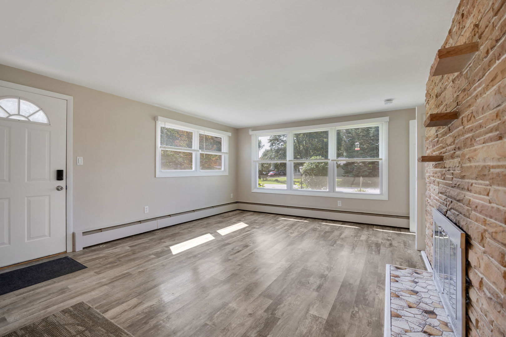 510 E Spring Avenue Property Photo 3