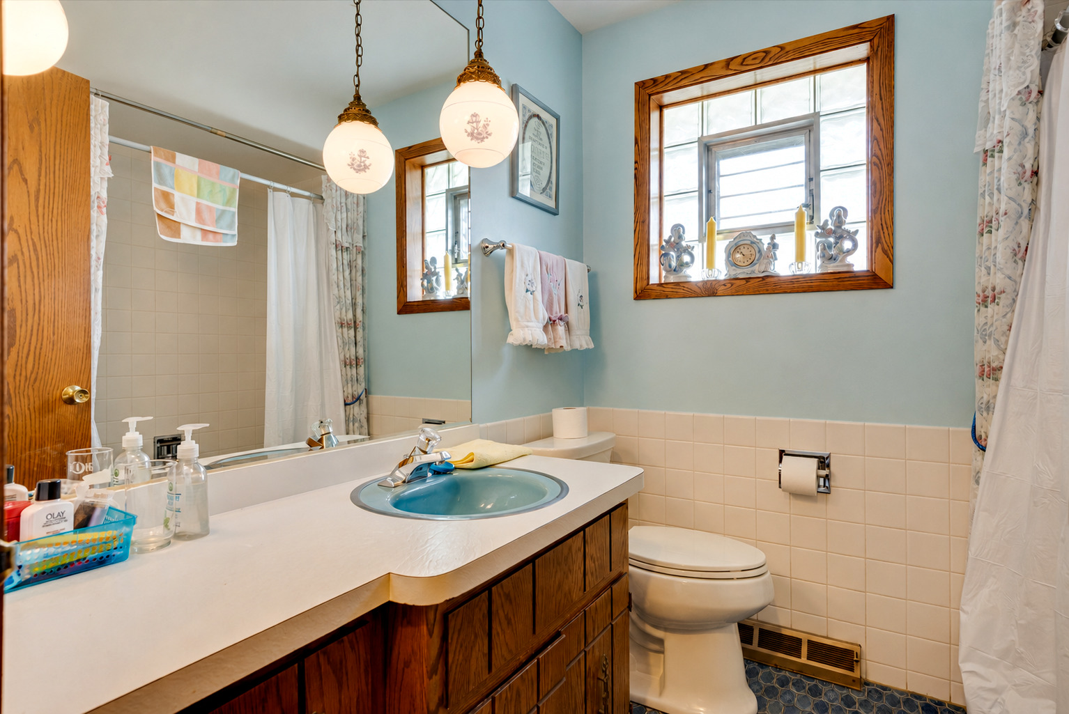 9020 Nashville Avenue Property Photo 10