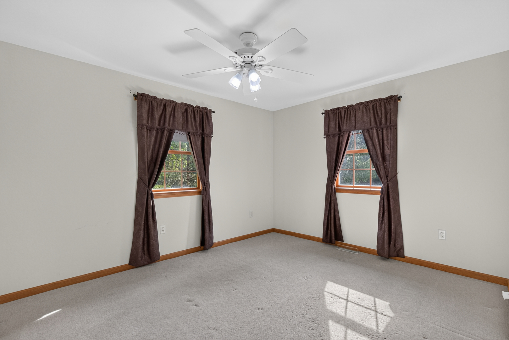 2768 E 2551st Road Property Photo 18