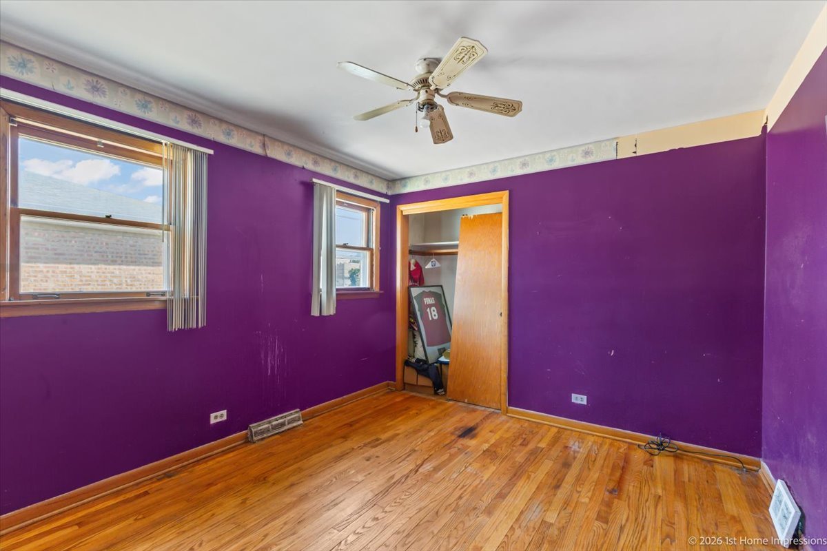 10727 S Millard Avenue Property Photo 12