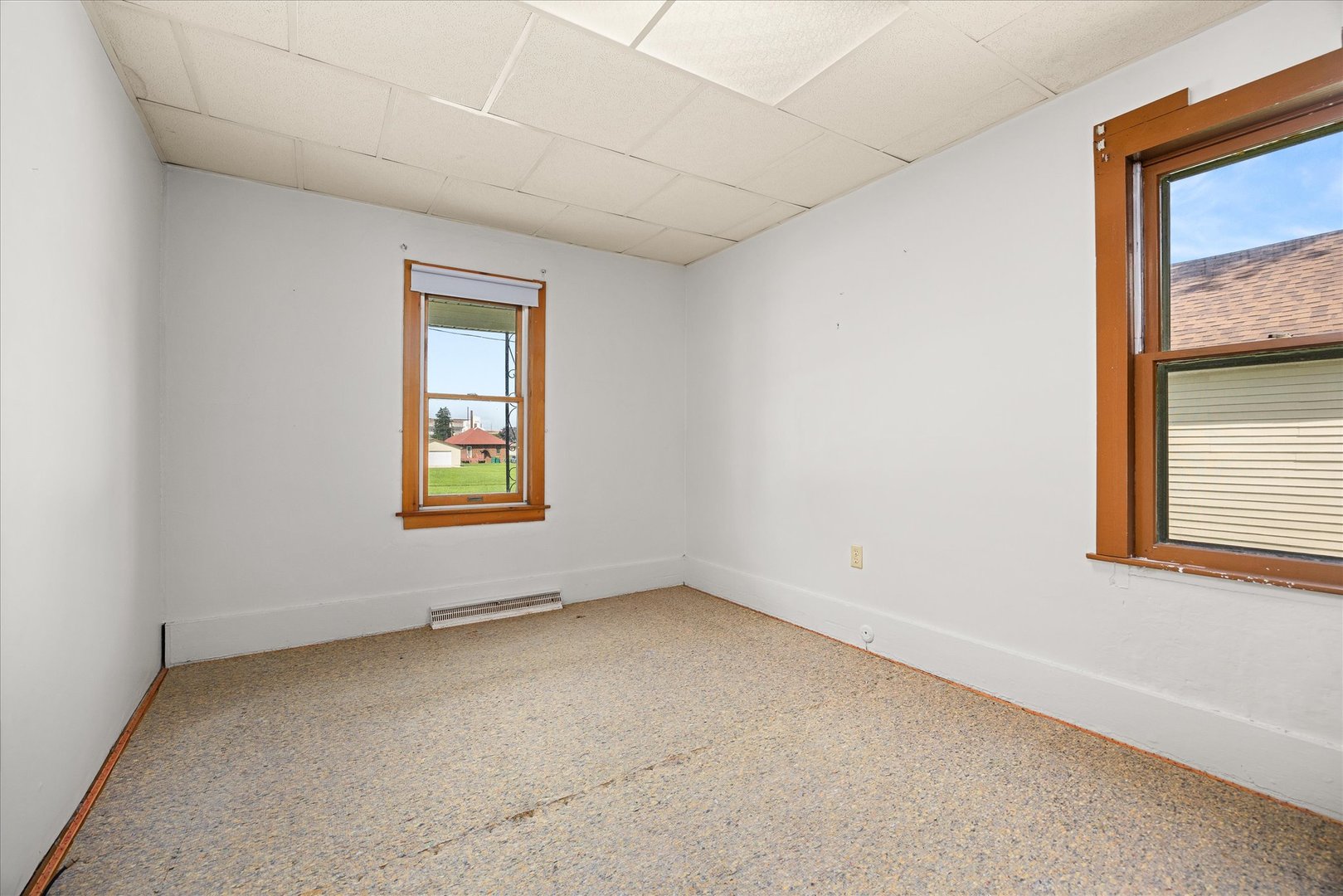 907 Johnson Street Property Photo 21