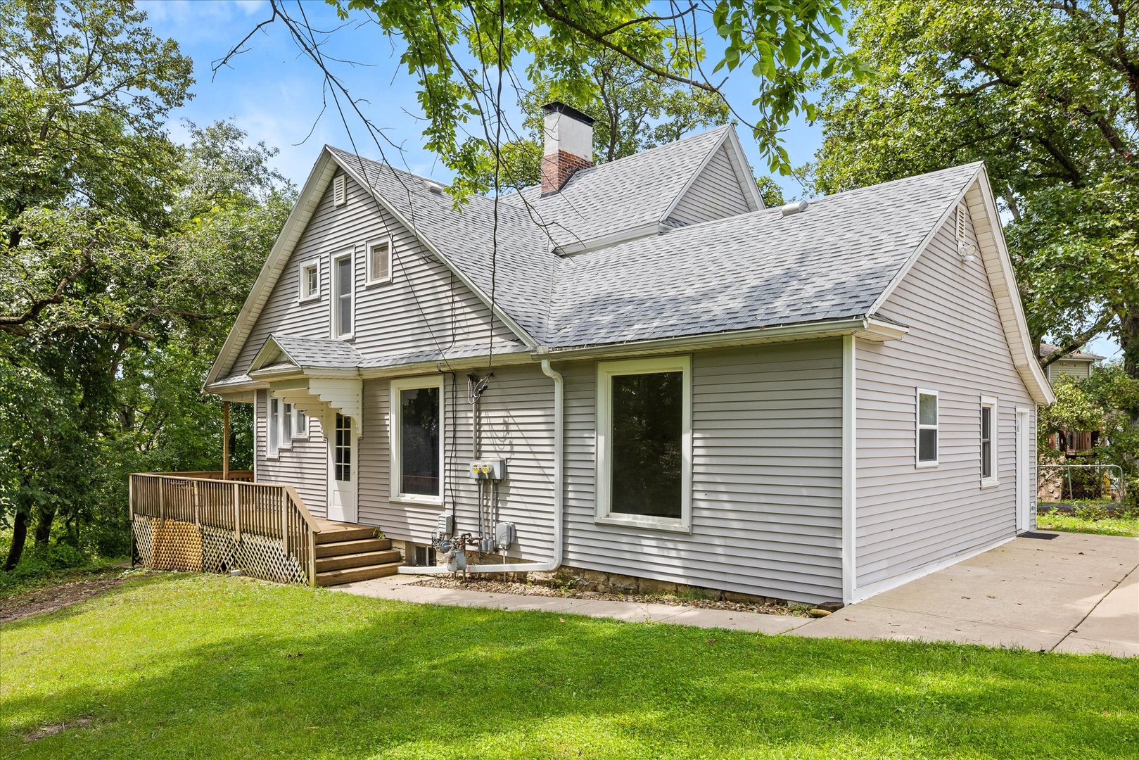 201 Woodruff Street Property Photo 2