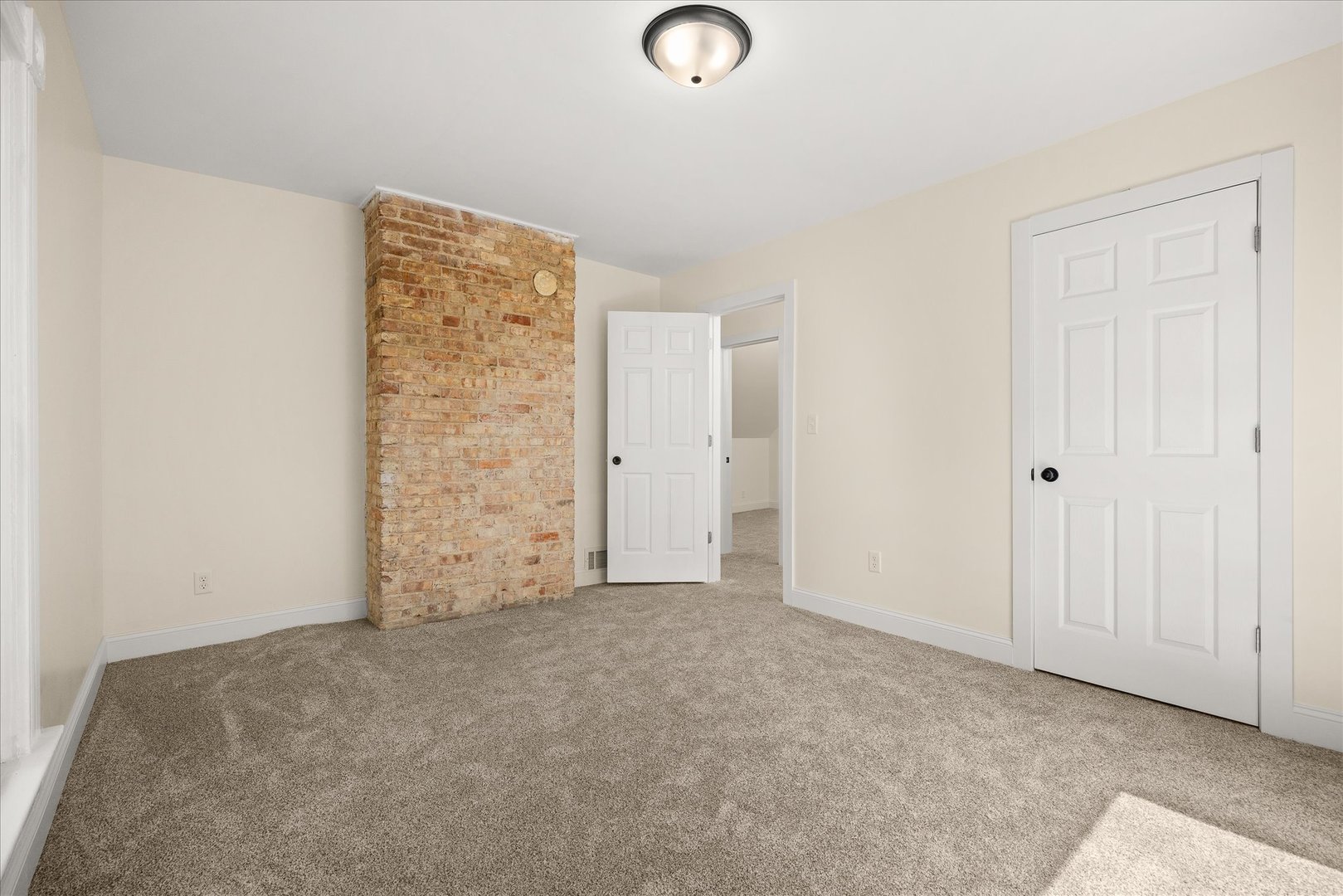201 Woodruff Street Property Photo 32