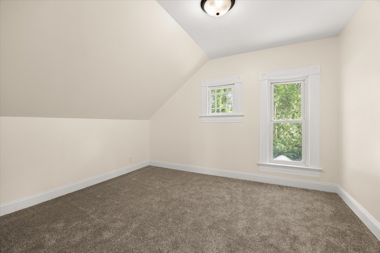 201 Woodruff Street Property Photo 33