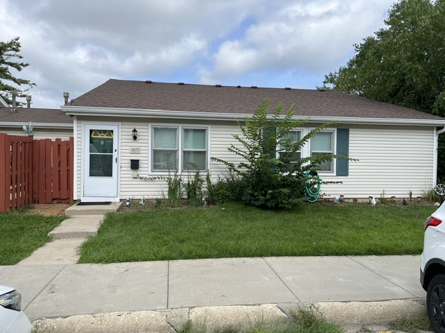 1811 Jamestown Circle 1811 Property Photo 1
