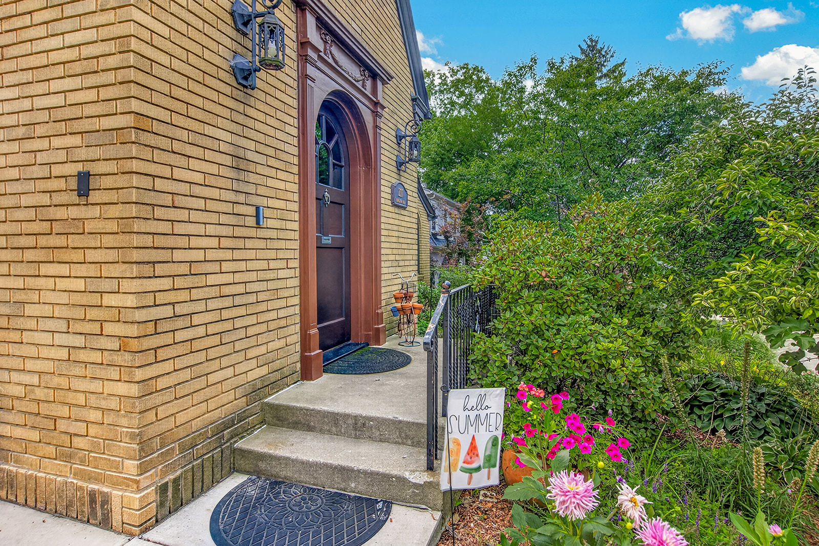2117 Princeton Avenue Property Photo 4