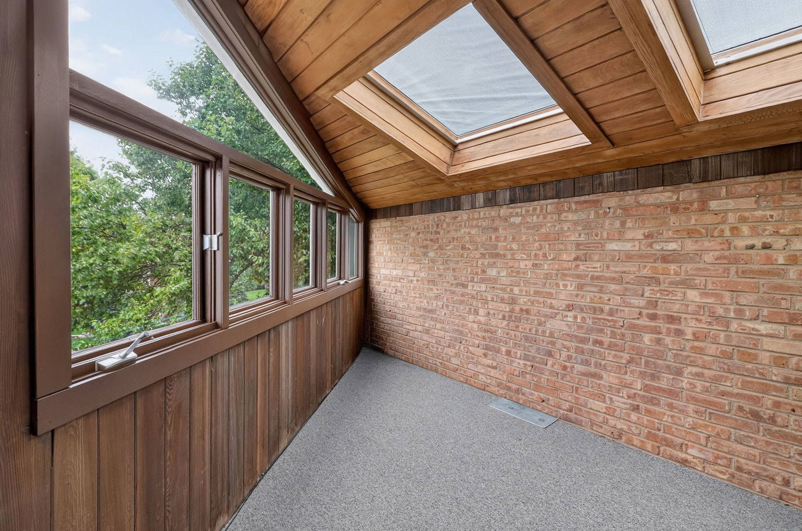 42 Royal Vale Drive Property Photo 30