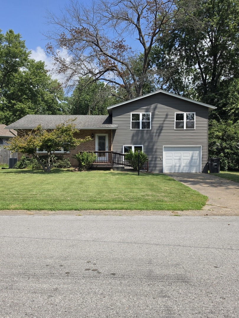 219 S Gray Drive Property Photo 1