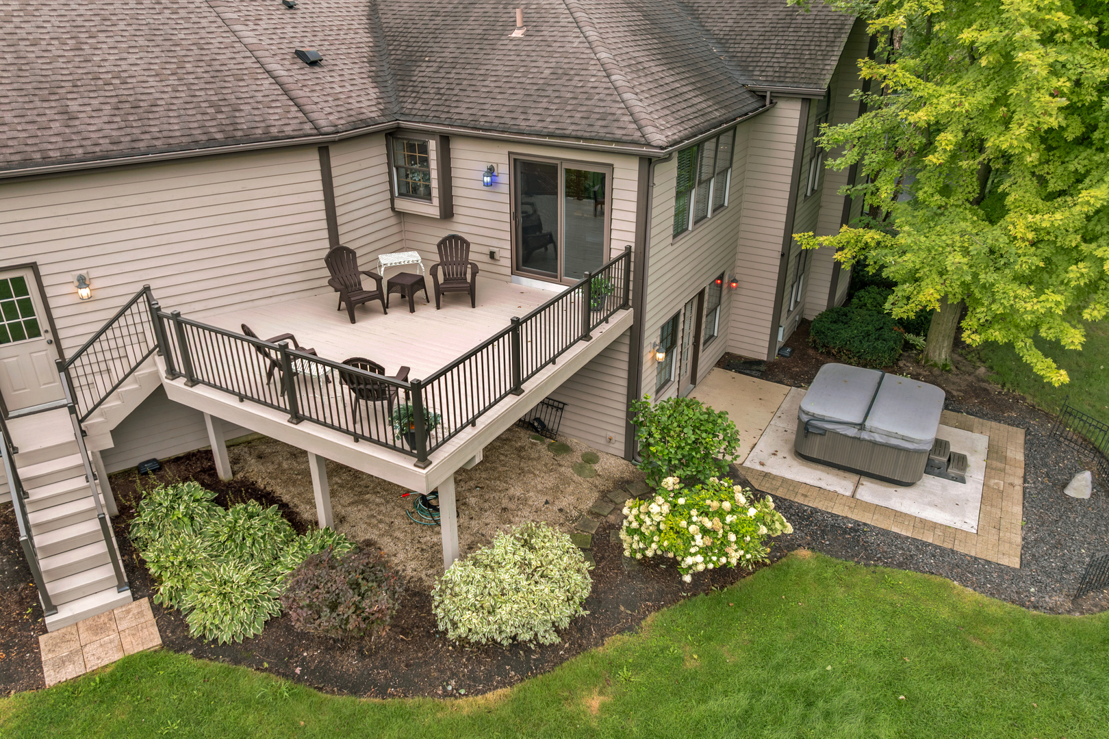 11119 Pebble Drive Property Photo 9