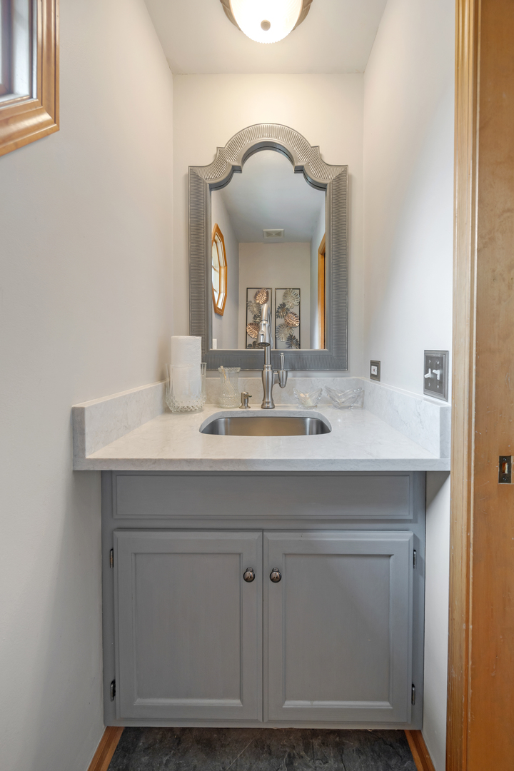 11119 Pebble Drive Property Photo 26