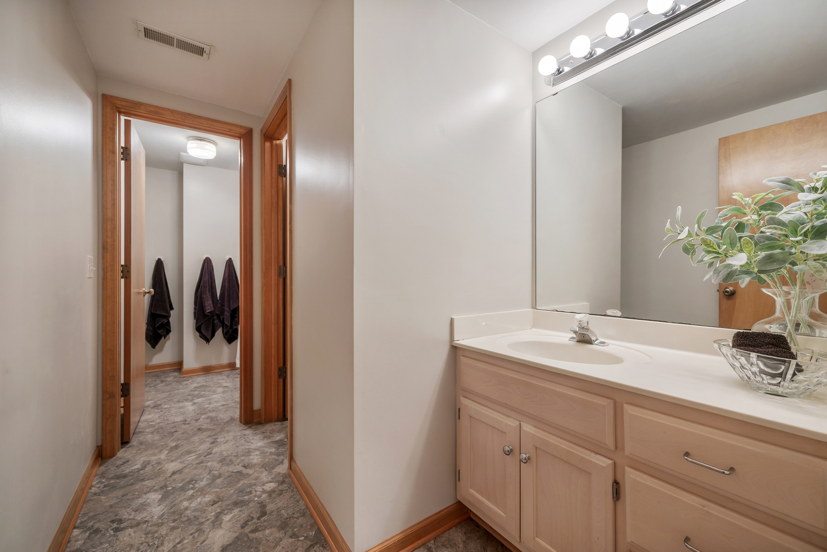 11119 Pebble Drive Property Photo 34
