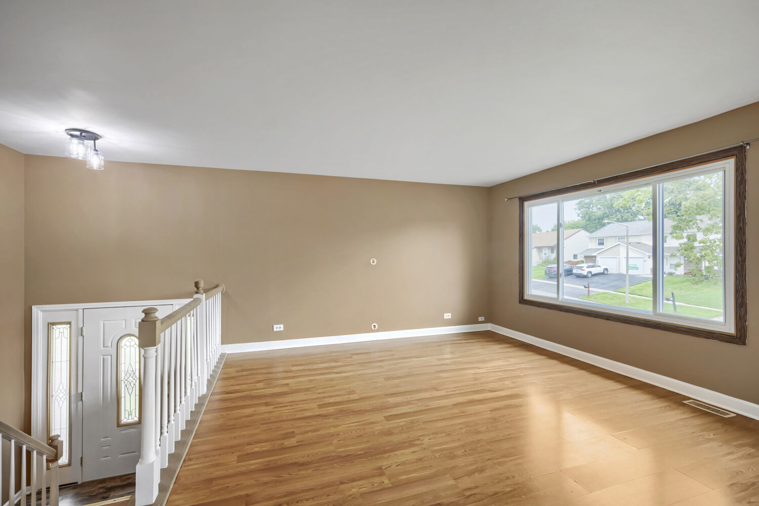 2165 Wildwood Court Property Photo 3